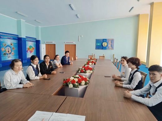 Очередное заседание Президентов школьного парламента школ города.