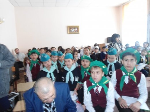 Среди городских  школ  в посёлке  Конырат в школе №3 прошёл слёт