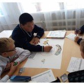 Школьники 5-6 класса, работая в группах, более подробно узнали об исторических памятниках нашего города Балхаш и Казахстана.