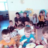 29 октября в КГКП ДДУ «Айголек» прошла акция «Правильное питание». Мастер-класс прошел с родителями о правильном питании.