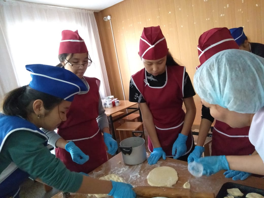 9 сынып оқушылары 