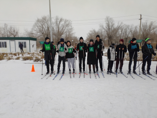 Информация об участии в городских соревнованиях по лыжным гонкам сборной школы №4