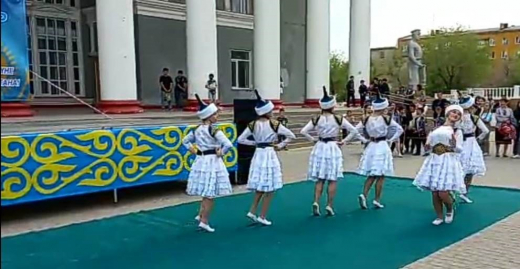 Праздник весны, мира и согласия