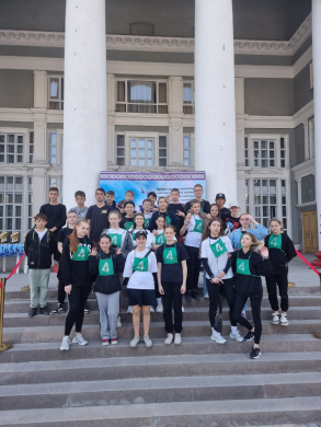 Легкоатлетическая эстафета.