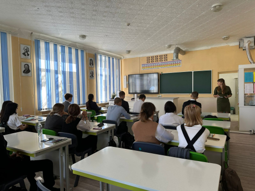 06.09.23. КГУ «ОШ 4» г. Балхаш для учащихся 10-11 классов проведен единый «Час добропорядочности». Мероприятие посвящено раскрытию таких понятий, как «добропорядочный гражданин», «доброта», «добропорядочность». В ходе проекта участниками было выделено нес