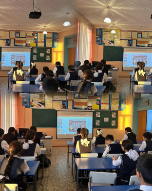 7 “Ә” сыныбында “Ұлттық құндылықтар” тақырыбында сынып сағаты өтті.