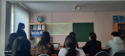 Мектептің болашақ түлектерінің мамандығын таңдауға көмек көрсету үшін қысқы демалыста «Балқаш сервис колледжі» КММ-не экскурсия ұйымдастырылды.