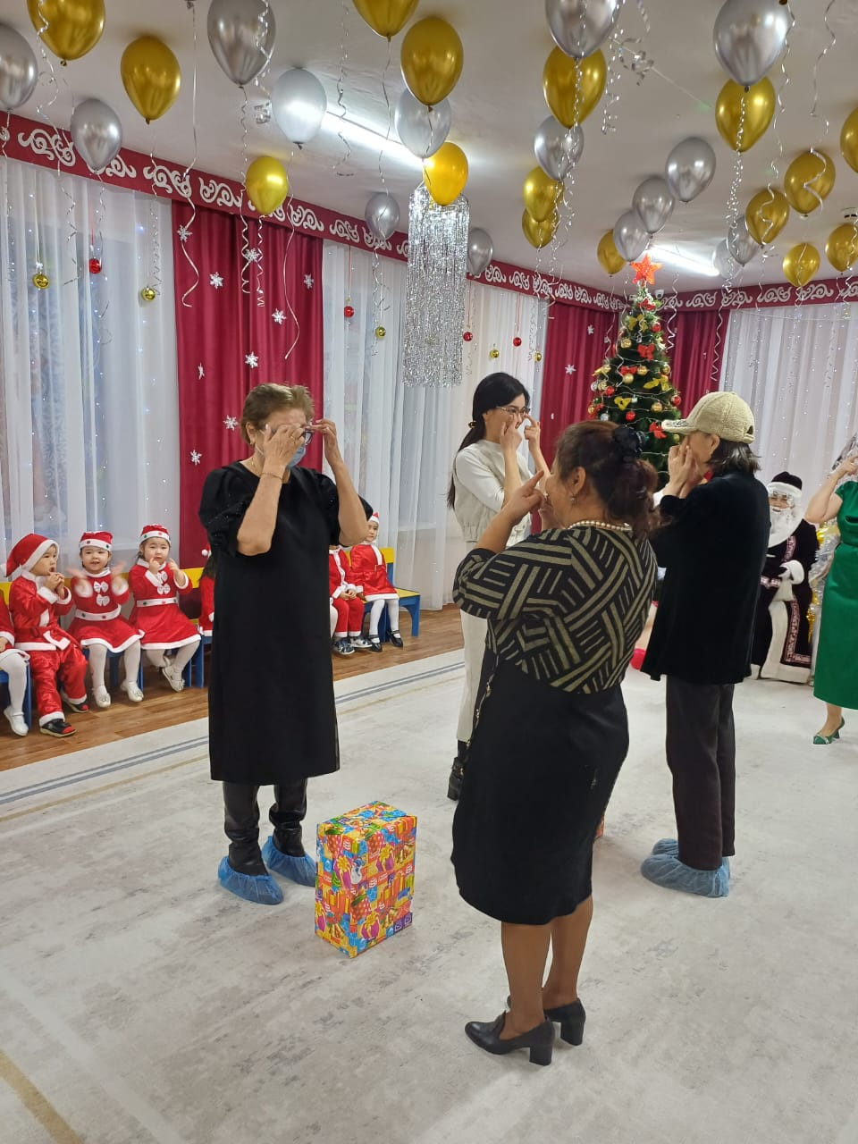 Ата-аналармен ойын