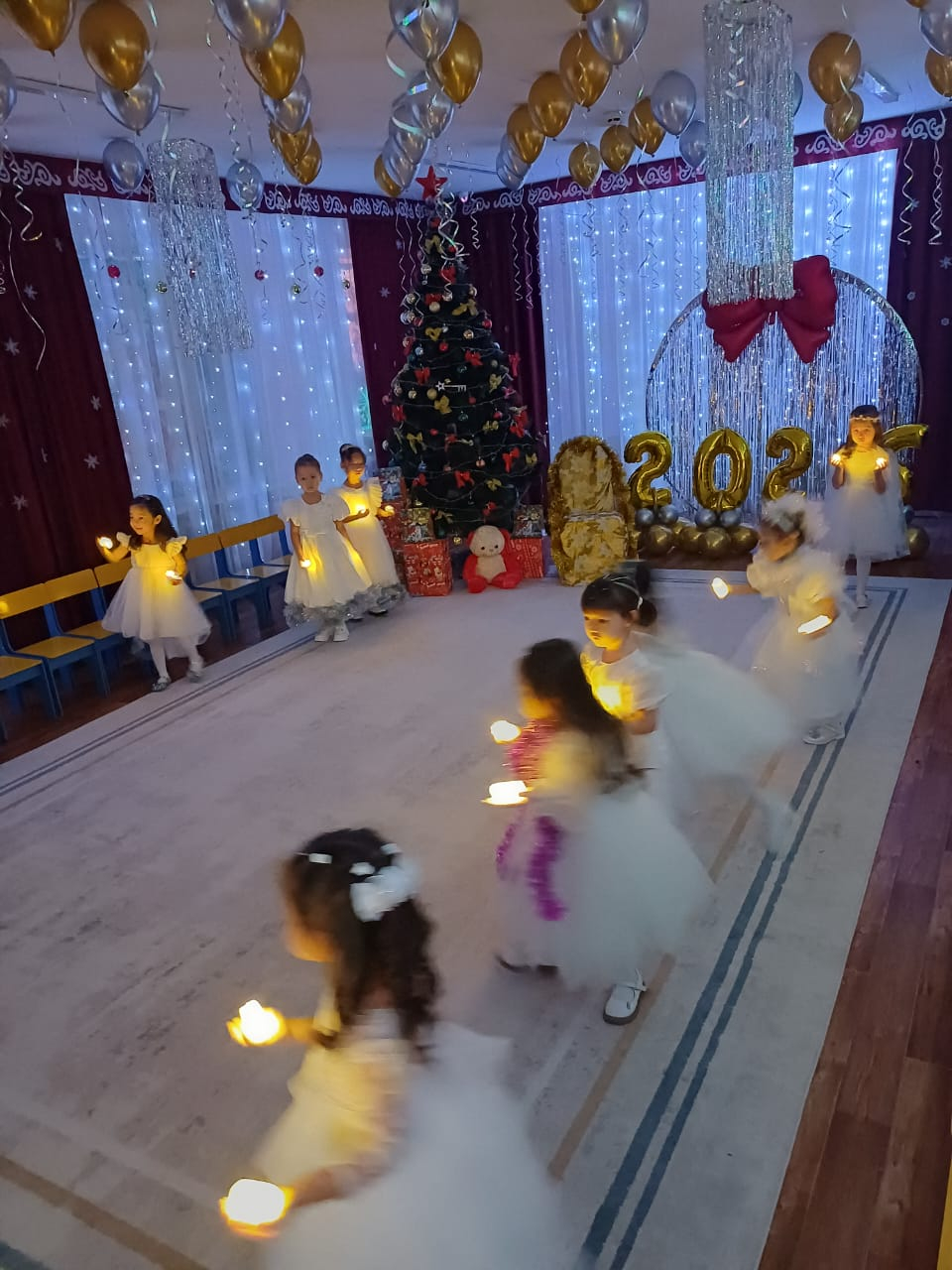 Жаңа жыл ертеңгілігі