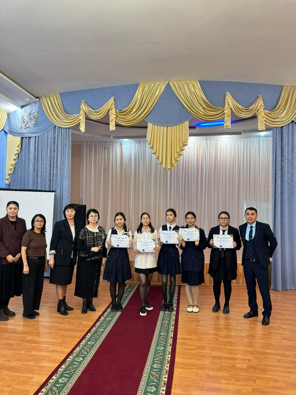 15 октября 2025 года на городском этапе регионального художественного конкурса «Акберен» среди учащихся 8-11 классов общеобразовательных учебных заведений ученики школы-гимназии № 7 им. С. Сейфуллина показали отличные результаты.