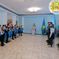 Церемония принятия учащихся в ряды организации в Жас Улан