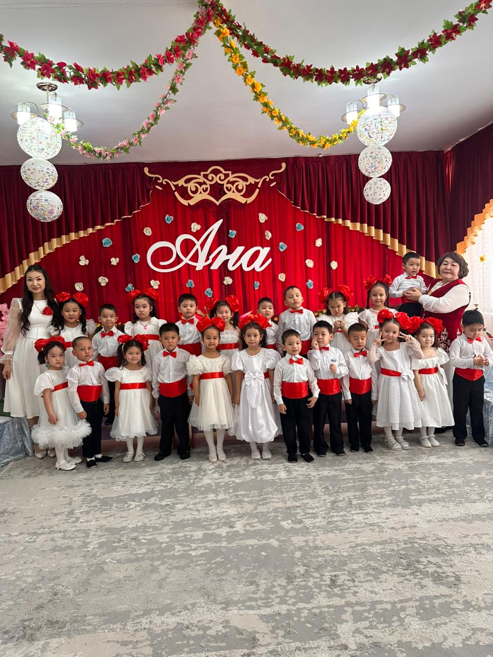 Мать — солнце жизни.