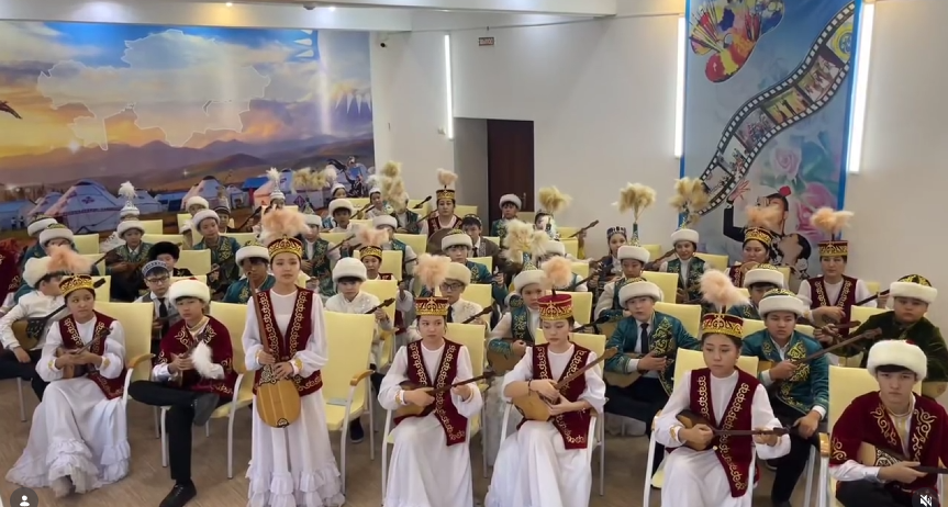 «Күй күмбірі» республикалық домбырашылар акциясы