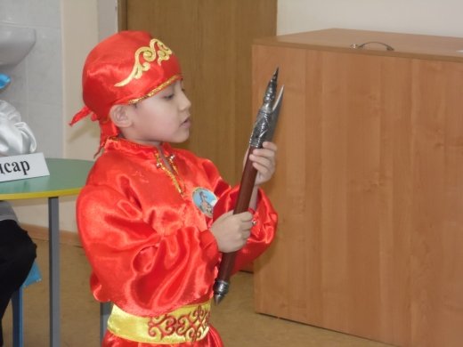 К дню Независимости  Республики Казахстан и к пятилетию школы