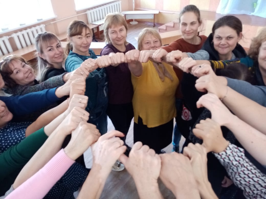 По инициативе родительской общественности и при поддержке заместителей директора по воспитательной работе, сегодня 19.10.2019, состоялся тимбилдинг.