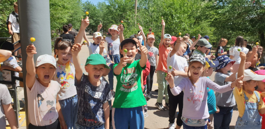 Бүгін 1 маусым Балаларды қорғау күні №10 жалпы білім беретін мектепте таңғажайып мереке ұйымдастырылды!