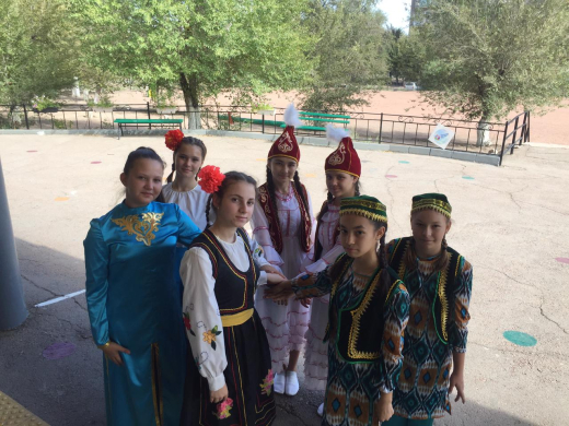 5 сентября – день языков народа Казахстана, который стал выражением дружбы, единства, уважения к культуре и языкам всех этносов, живущих в одном государстве.