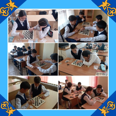 16 декабря-ко Дню Независимости, руководитель спортивных секций англичанин Бидос Жандосович провел соревнования по шахматам среди школьников.