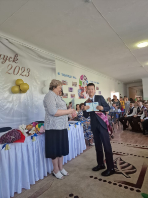 До свидания, школьное детство! Здравствуй, юности пора!