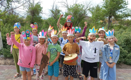 21 маусымда «Super Stars» мектеп жанындағы лагерінде Үндістер күні өтті.     