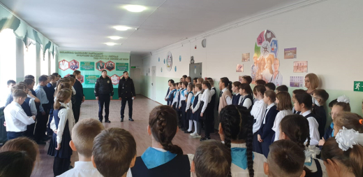 Среди учащихся 5-6 классов проведена профилактическая беседа «Безопасность превыше всего!» о соблюдении правил безопасности учащихся.