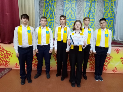 30 қарашада «Адал ұрпақ» ерікті клубының «Чистые руки командасы қалалық «Адал ұрпақ» клубтарының слетіне қатысты. 