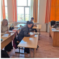 2025 жылғы 1-казанда «№10 жалпы білім беретін мектебі» КММ-нің мұғалімдері жалпыұлттык диктант жазуға катысты.